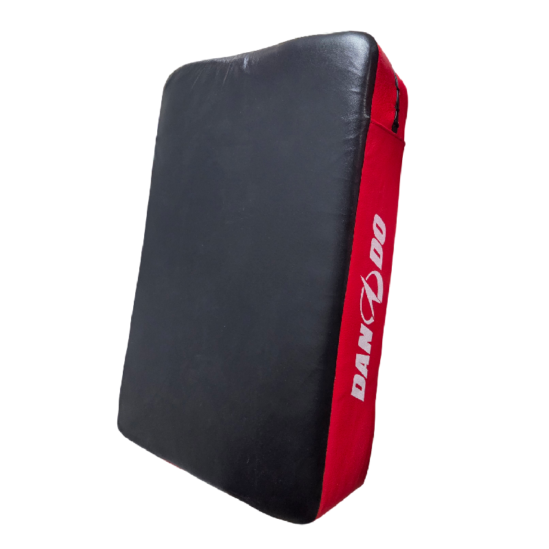 Dando Iranian-Style Kicking Shield